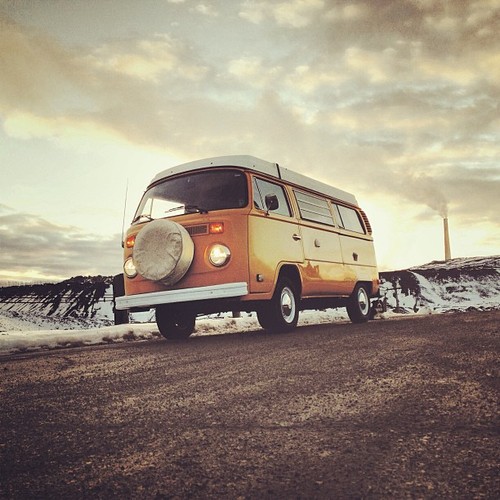 In a few days, I’ll be heading to warmer climates in this ‘77 Westy. Momo too, of course, and we’ll have plenty of good times along the way. This move is largely inspired by some amazing instagrammers and bloggers. Follow along!